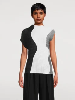 Abstract Tint Pleats Top