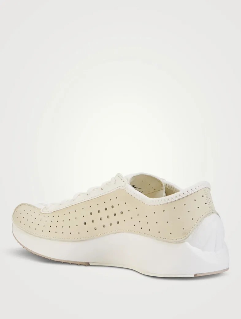 Air Superfly Sneakers