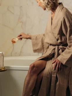 Amber Glow Clay Soak