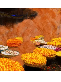 Black Saffron Eau de Parfum