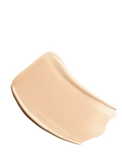 Blurring Smooth-Effect Foundation. Velvet Matte Finish.