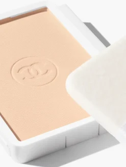 Brightening Compact Foundation