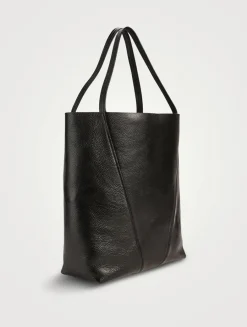 Chloé Spin Leather Tote Bag