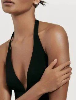 Cushion Stud Earrings In 18k Yellow Gold With Pavé Diamonds