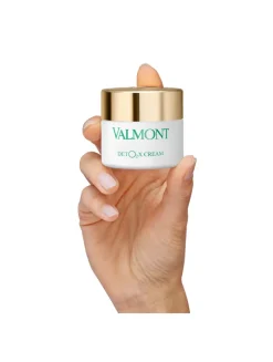 Deto2x Oxygenating and Detoxifying Cream