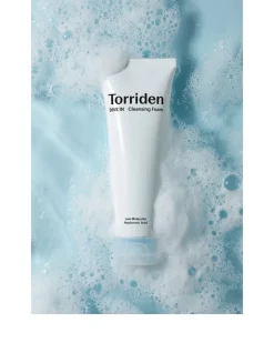 Dive-In Low Molecular Hyaluronic Acid Cleansing Foam