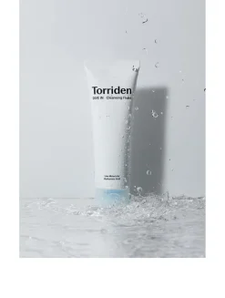 Dive-In Low Molecular Hyaluronic Acid Cleansing Foam