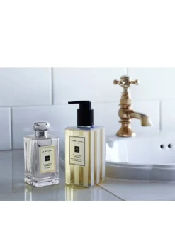 English Pear & Freesia Cologne