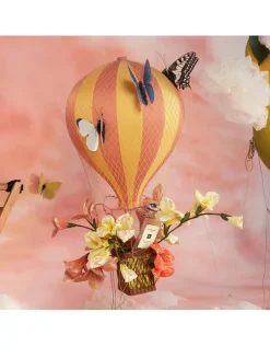 English Pear & Freesia Luxury Candle