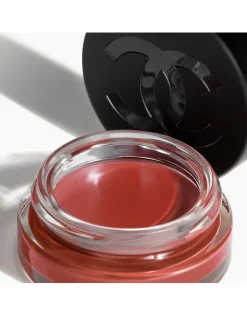 Enhances Colour - Nourishes - Plumps