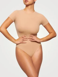 Fits Everybody T-Shirt Bodysuit