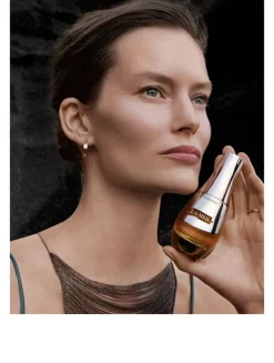 Genaissance de la Mer™ The Serum Essence