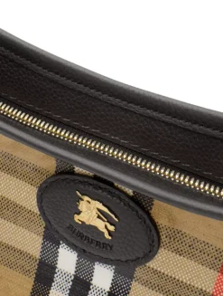 Highlands Shoulder Bag