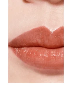 Hydrating Tinted Lip Balm That Offers Buildable Colour For Better-Looking Lips, Day After Day