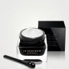 Le Soin Noir Eye Cream
