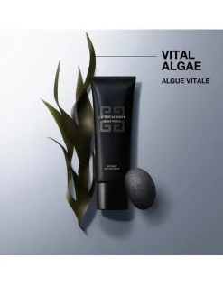 Le Soin Noir Foam Cleanser