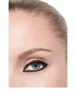 Long-Lasting Eyeliner