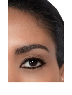 Long-Lasting Eyeliner