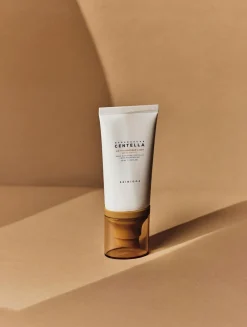 Madagascar Centella Air-Fit Sun Cream Light SPF30 PA++++