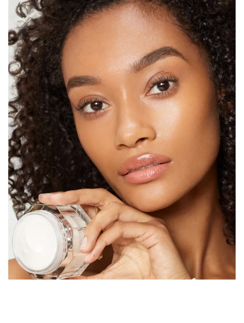 Magic Cream Moisturizer With Hyaluronic Acid