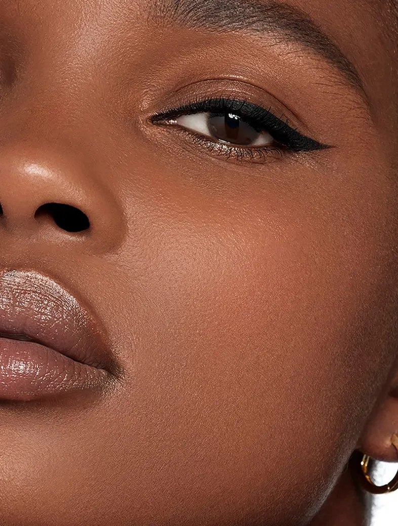 Noir G 24h Waterproof Graphic Liner