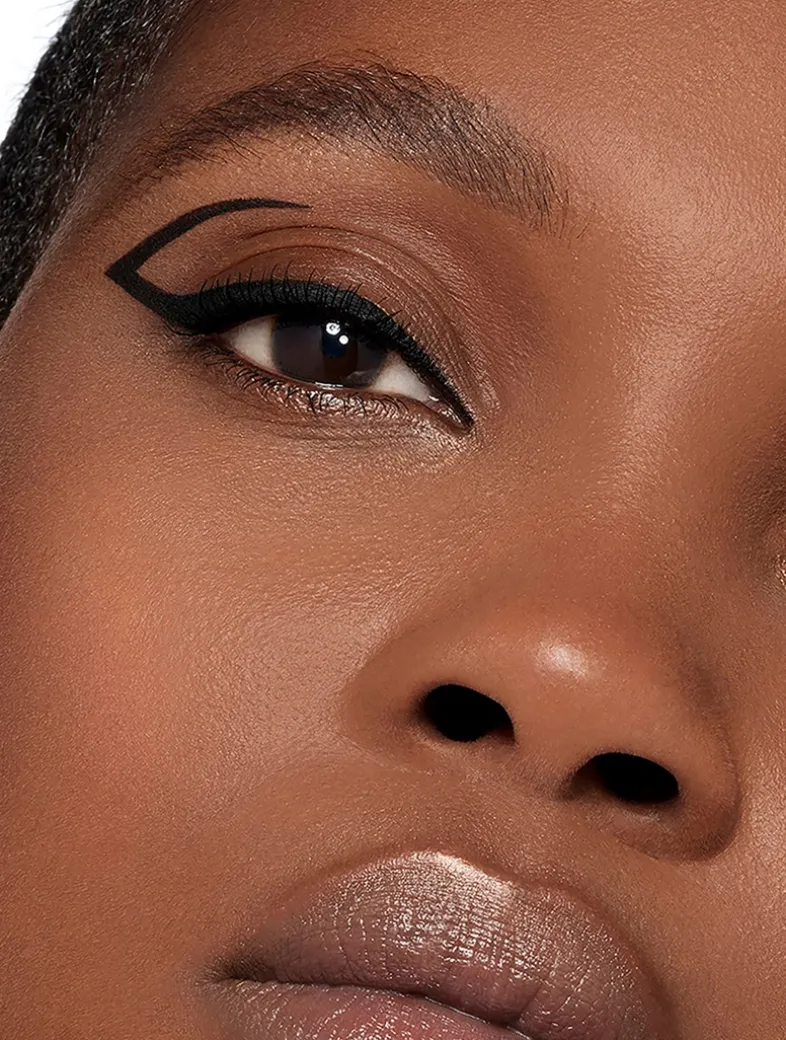 Noir G 24h Waterproof Graphic Liner