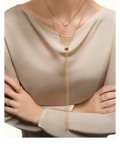 Radiant Edition Quatre Clou de Paris Gold Wedding Band With Diamonds