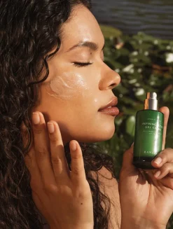 Refining Lotus Gel Creme