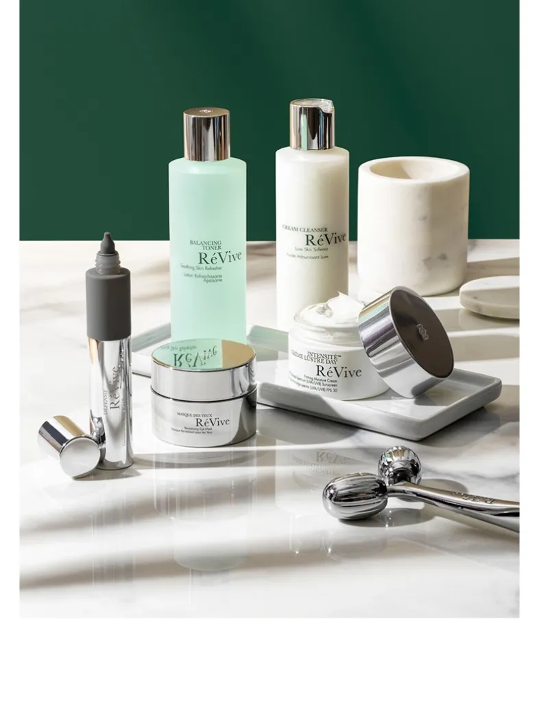 RéVolve Contouring Massage Roller