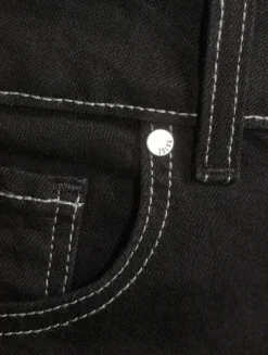 Sasha Wide-Leg Jeans