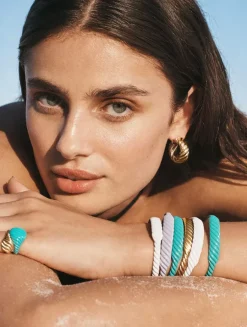 Sculpted Cable Hoop Earrings In 18k Yellow Gold