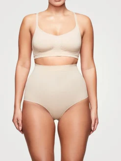 Seamless Sculpt Bralette