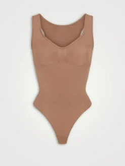Seamless Sculpt Scoopneck Thong Bodysuit