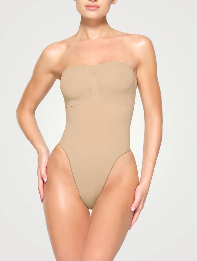 Seamless Sculpt Strapless Thong Bodysuit