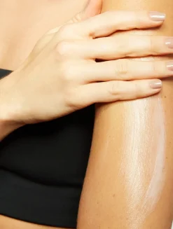 Self Tanning Milky Lotion