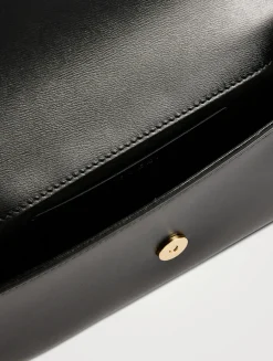 Small Skull Flower Leather Bag