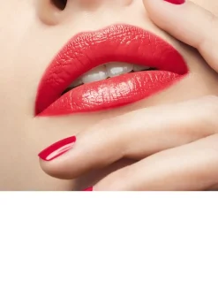 SooooO…Glow Lip Colour Refill