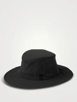 The Clubhouse Golf Hat