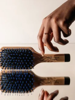 The Hair Rituel Pocket Brush