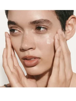 The New Moisturizing Soft Cream