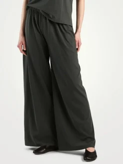 Ukira Wide-Leg Joggers