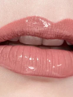 Ultra Wear Liquid Lip Colour