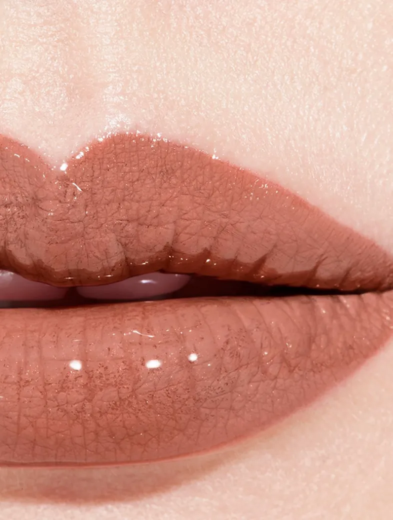 Ultra Wear Liquid Lip Colour