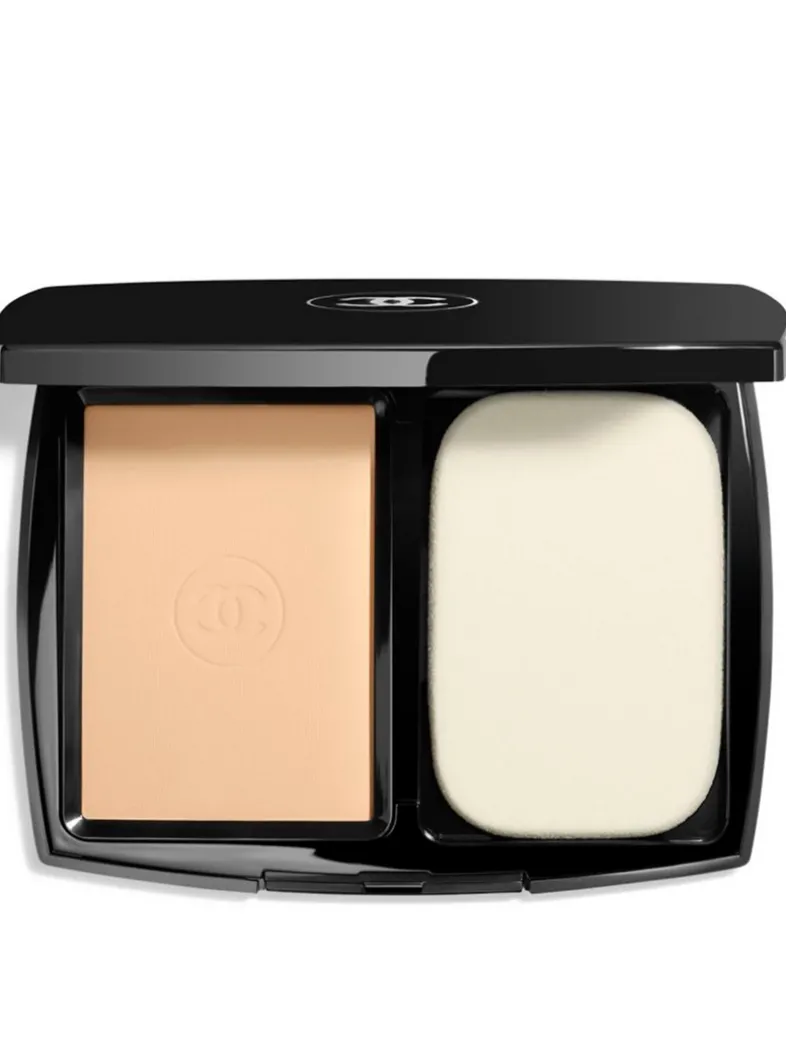 Ultrawear – All – Day Comfort Flawless Finish Compact Foundation