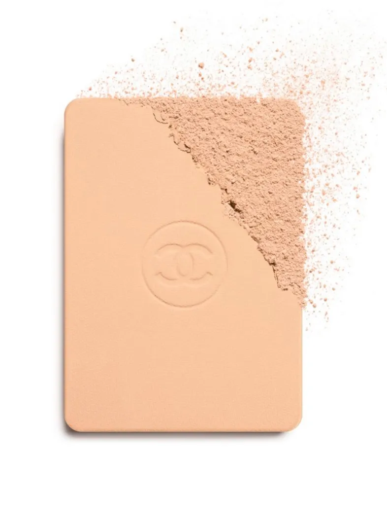 Ultrawear – All – Day Comfort Flawless Finish Compact Foundation